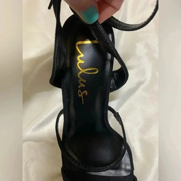 Women’s Lulus Black Suede Ankle- Strap Heels New in Box Size 5.5 - Picture 3 of 8